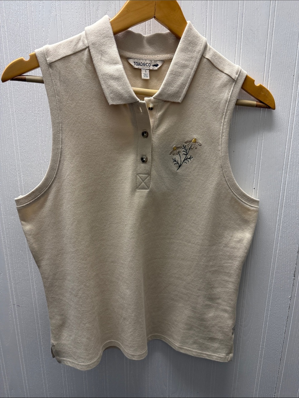Toad&Co Cream Sleeveless Polo Tank with Yellow Floral Embroidery